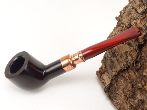 Peterson Christmas Pipe 2024 brown 606